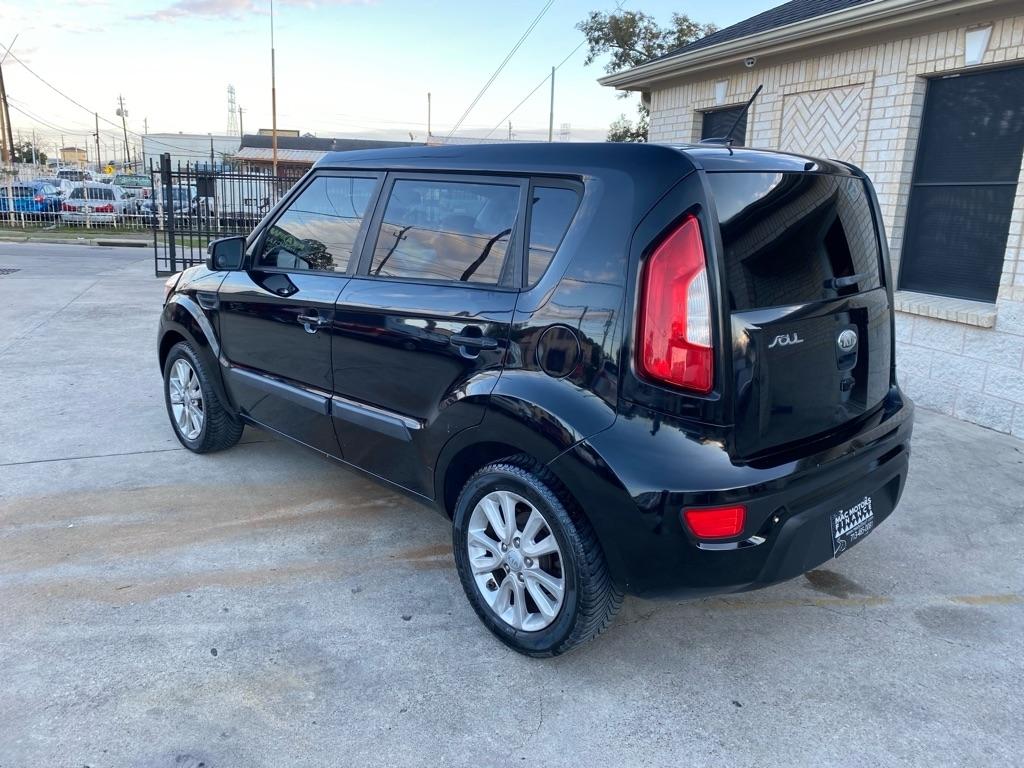 Kia Soul + 2013