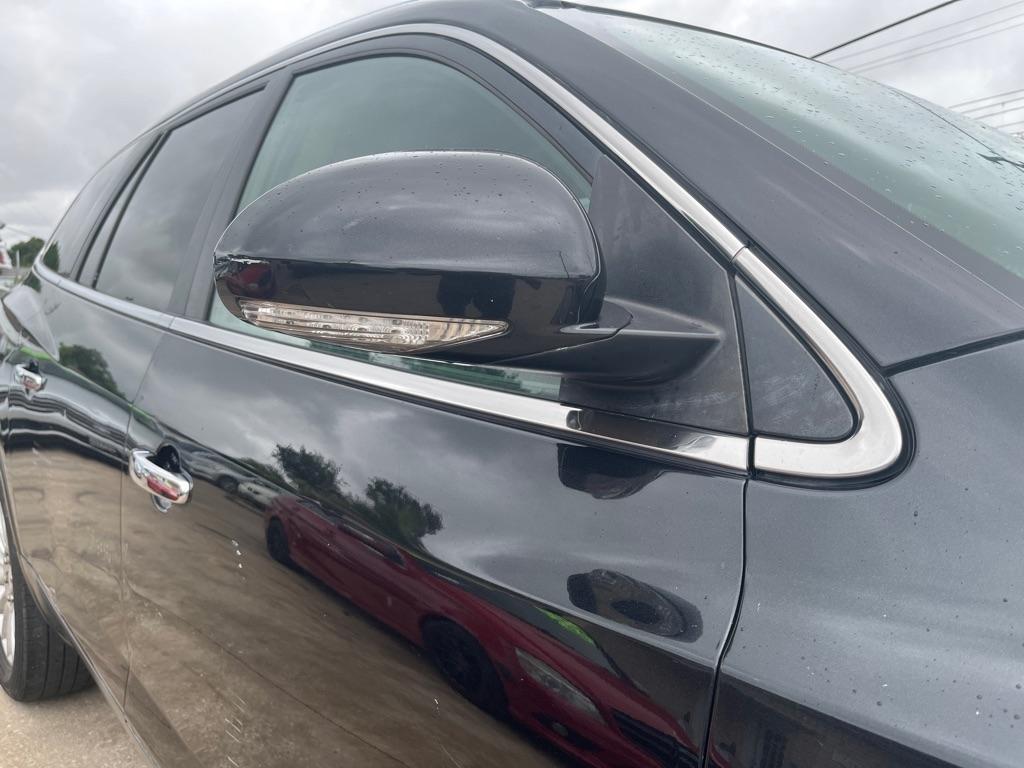 Buick Enclave CXL-1 FWD 2011
