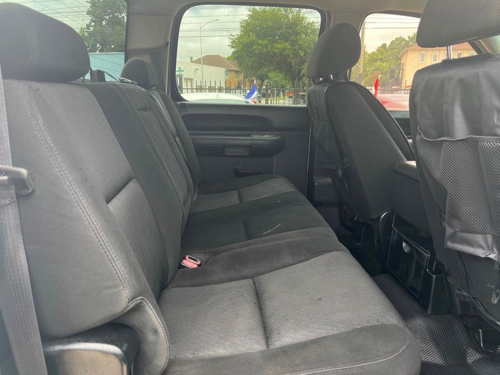 Chevrolet Silverado 2500HD LT Crew Cab 2WD 2012