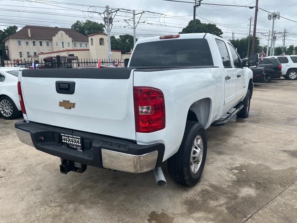 Chevrolet Silverado 2500HD LT Crew Cab 2WD 2012