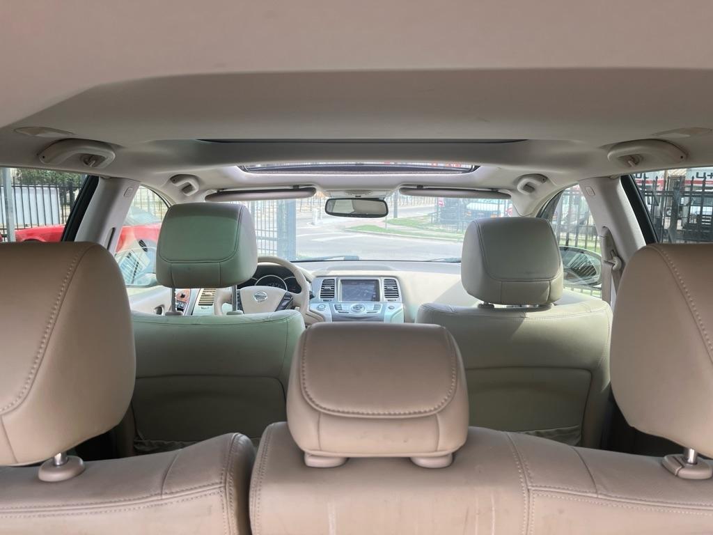Nissan Rogue S AWD 2010