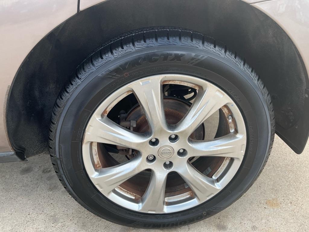 Nissan Rogue S AWD 2010