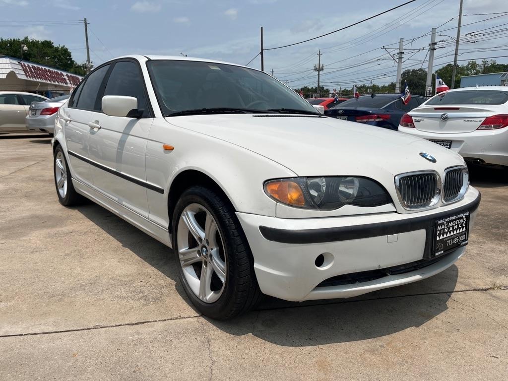 2005 BMW 3-Series 325i Sedan