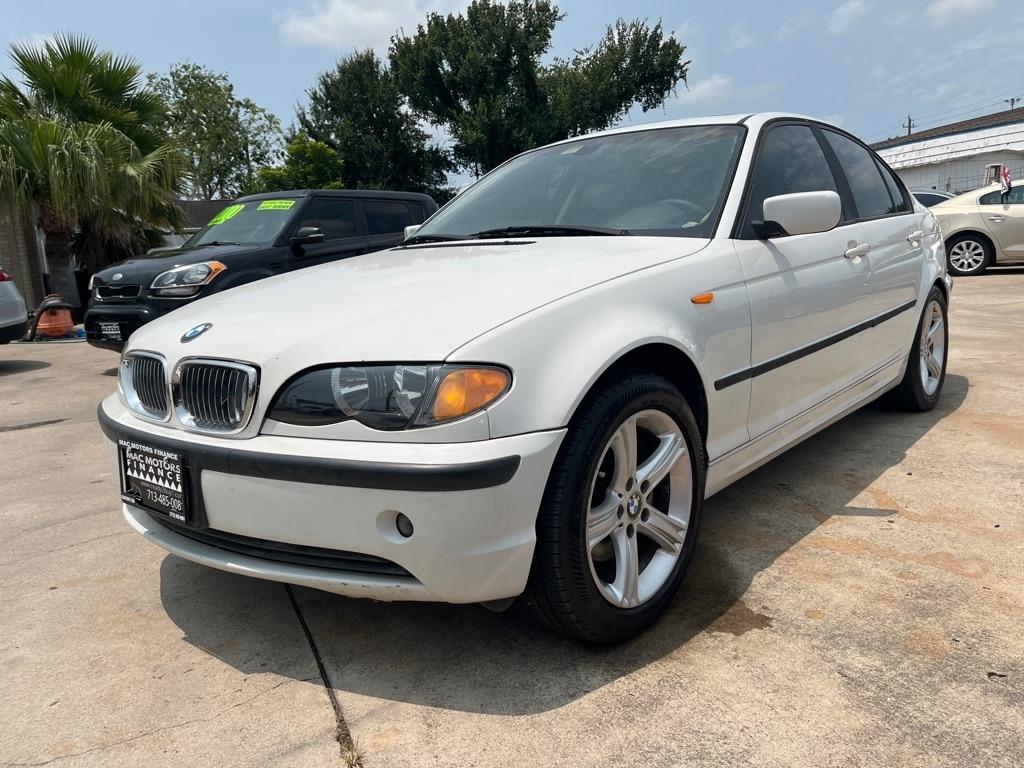 BMW 3-Series 325i Sedan 2005