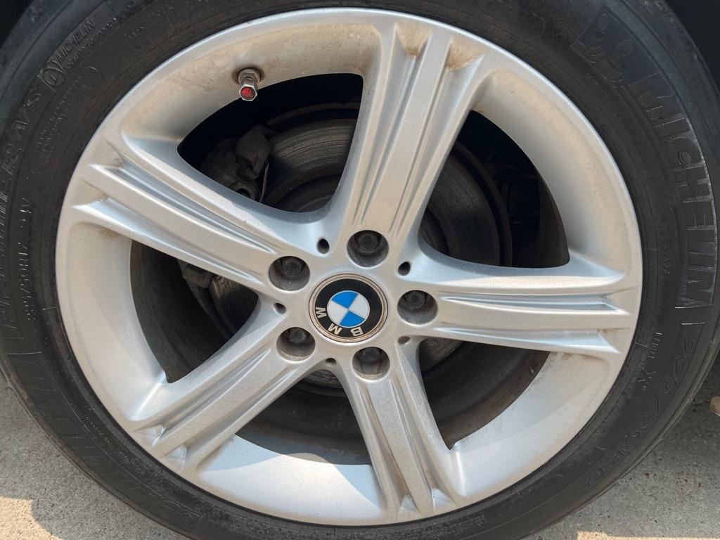 BMW 3-Series 325i Sedan 2005