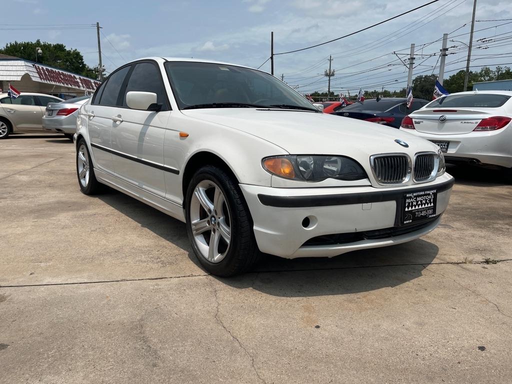 BMW 3-Series 325i Sedan 2005