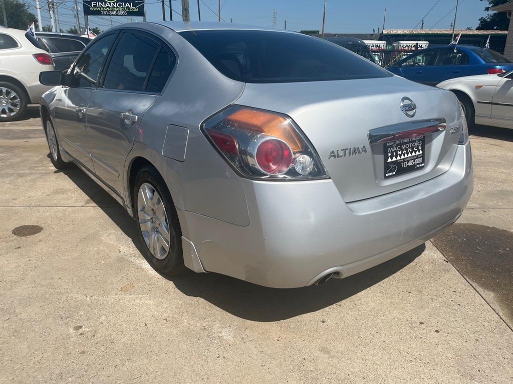 Nissan Altima 2.5 S 2012