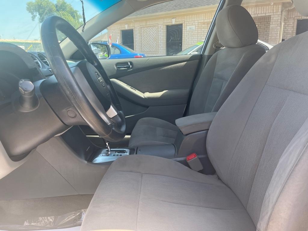Nissan Altima 2.5 S 2012