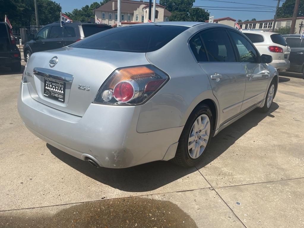Nissan Altima 2.5 S 2012