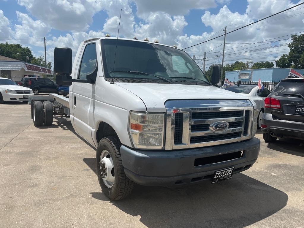 2012 Ford Econoline E450