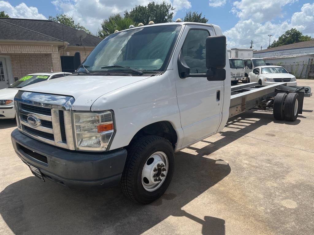 Ford Econoline E450 2012