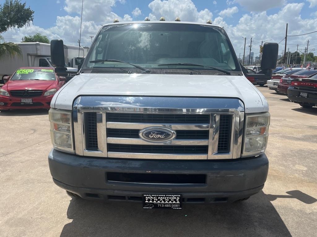 Ford Econoline E450 2012