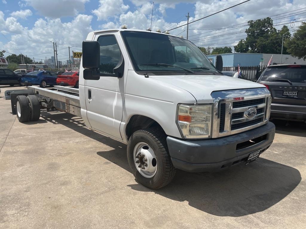 Ford Econoline E450 2012