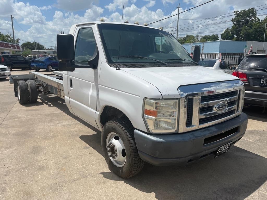 Ford Econoline E450 2012