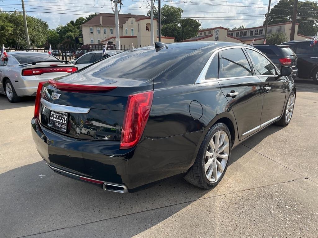 Cadillac XTS Luxury FWD 2016