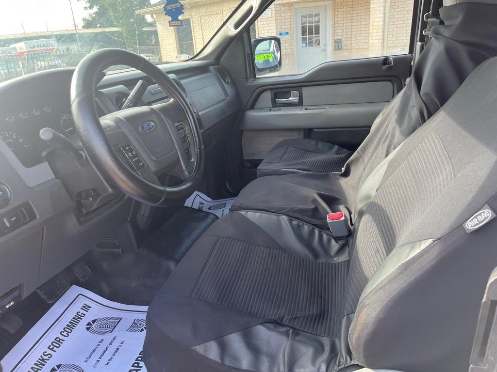 Ford F-150 XL SuperCab 8-ft. Bed 2WD 2012