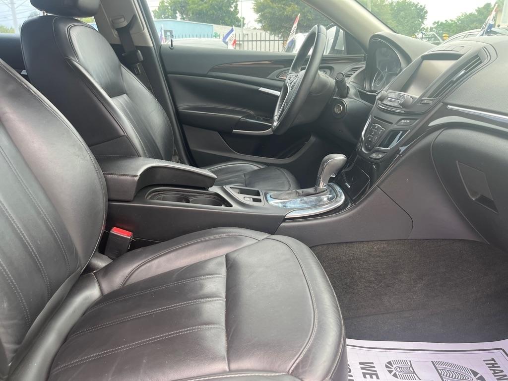 Buick Regal Turbo FWD 2014