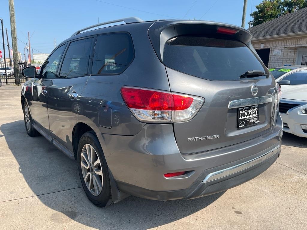 Nissan Pathfinder S 2WD 2015