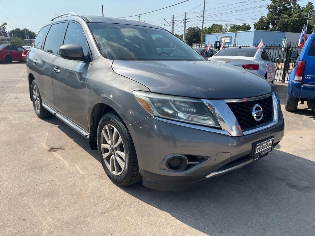 Nissan Pathfinder S 2WD 2015
