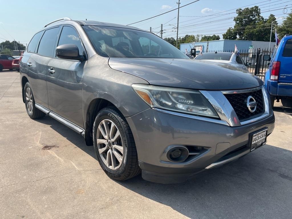 Nissan Pathfinder S 2WD 2015