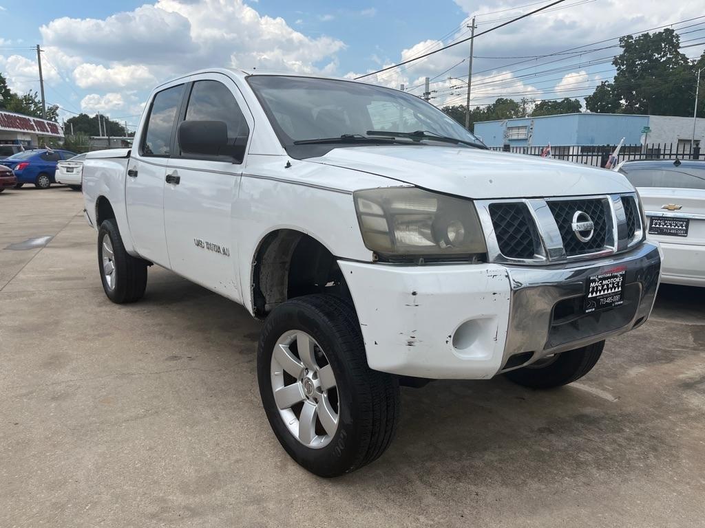 Nissan Titan XE Crew Cab 2WD SWB 2008