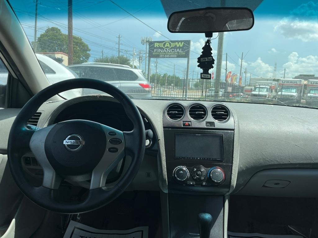 Nissan Altima 2.5 S 2012