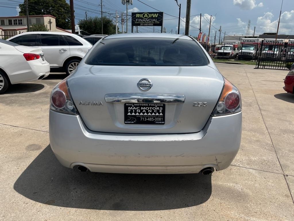 Nissan Altima 2.5 S 2012