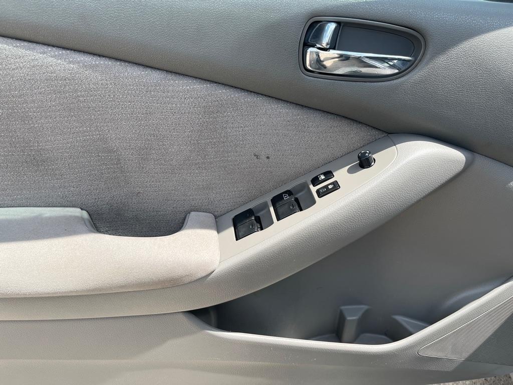 Nissan Altima 2.5 S 2012