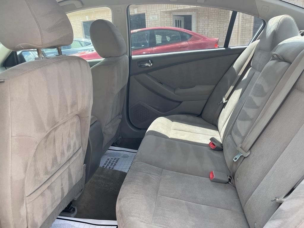 Nissan Altima 2.5 S 2012