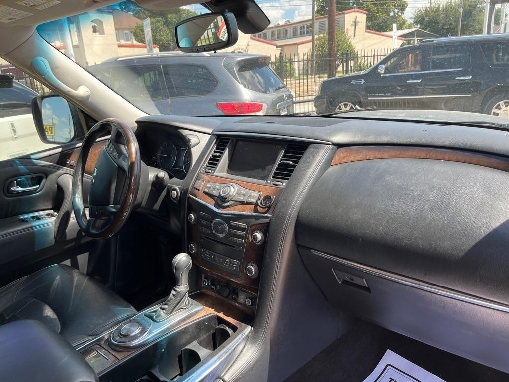 Infiniti QX56 2WD 2012