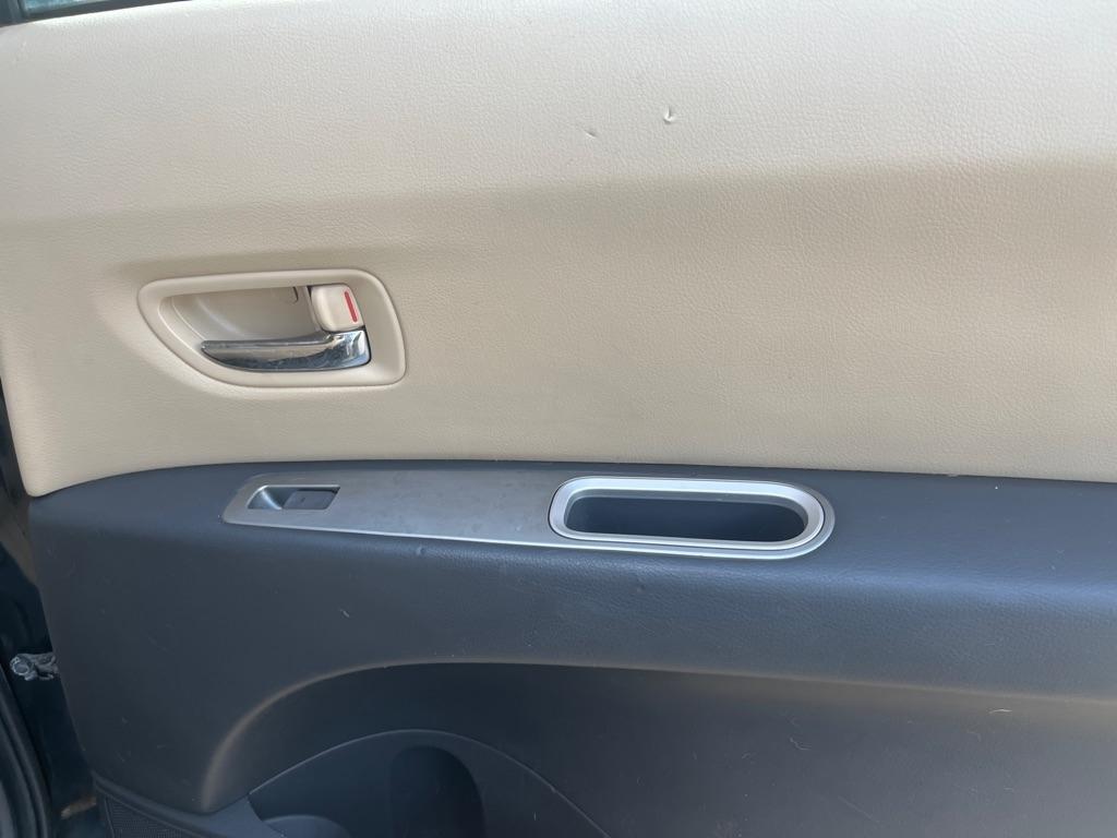 Subaru Tribeca Limited 5-Passenger 2008