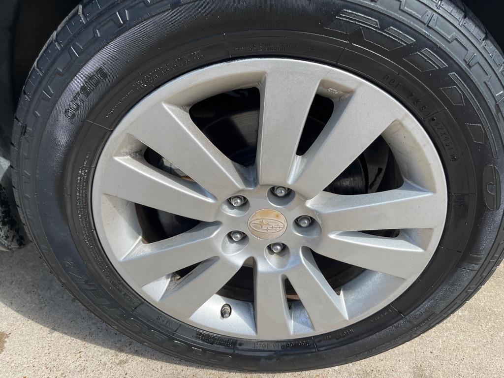 Subaru Tribeca Limited 5-Passenger 2008