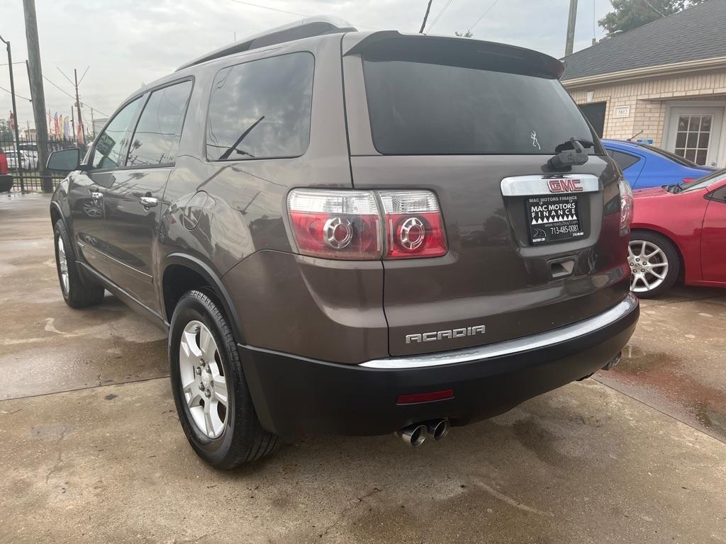 GMC Acadia SLE-1 FWD 2008