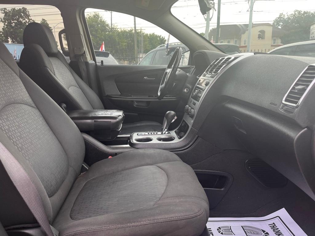 GMC Acadia SLE-1 FWD 2008