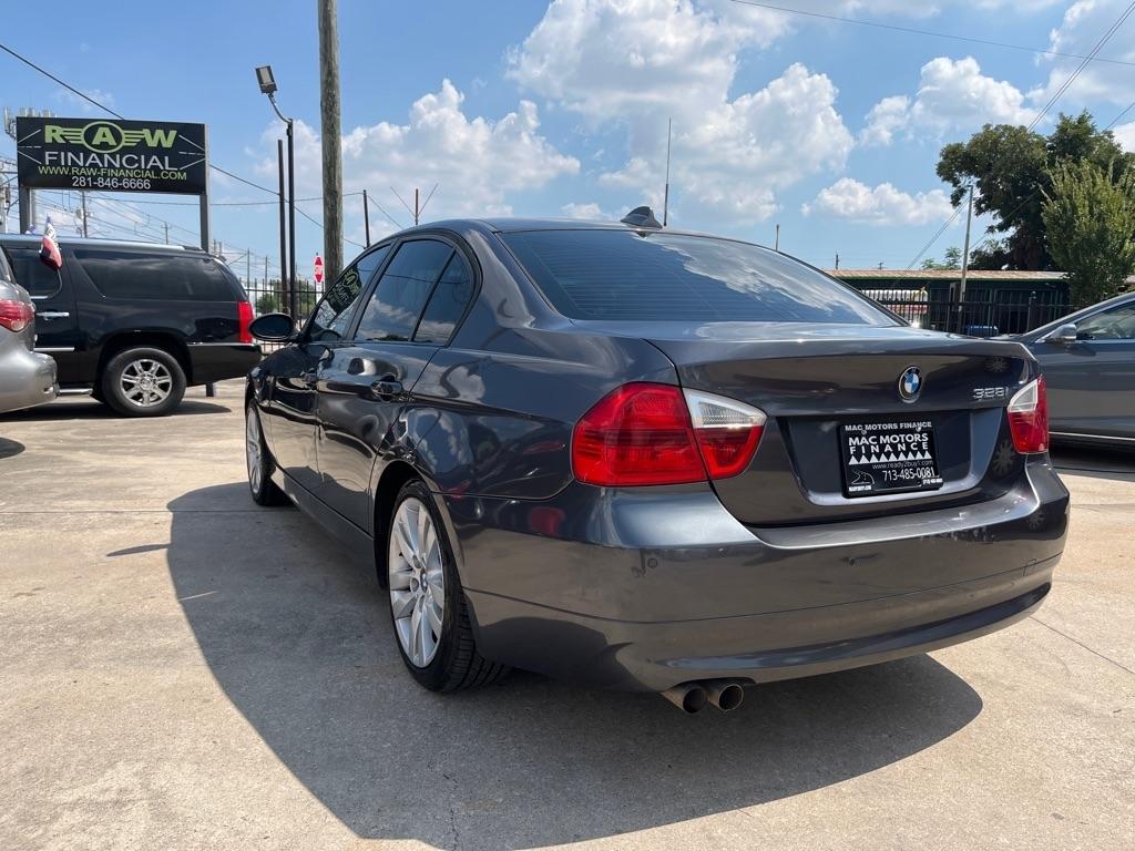 BMW 3-Series 328i 2007