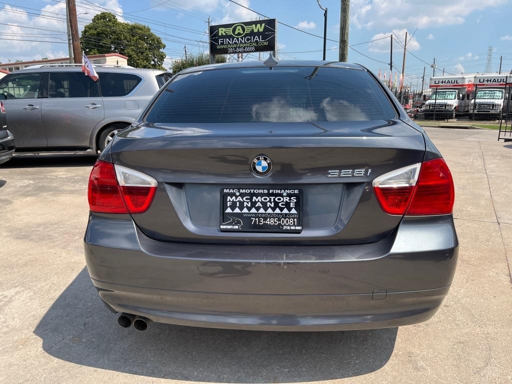 BMW 3-Series 328i 2007