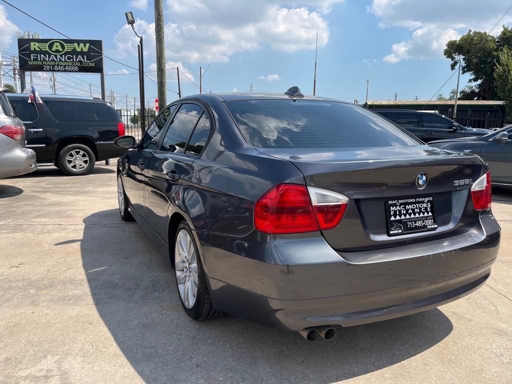 BMW 3-Series 328i 2007