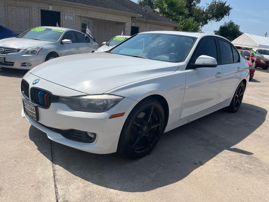 BMW 3-Series 328i Sedan 2014