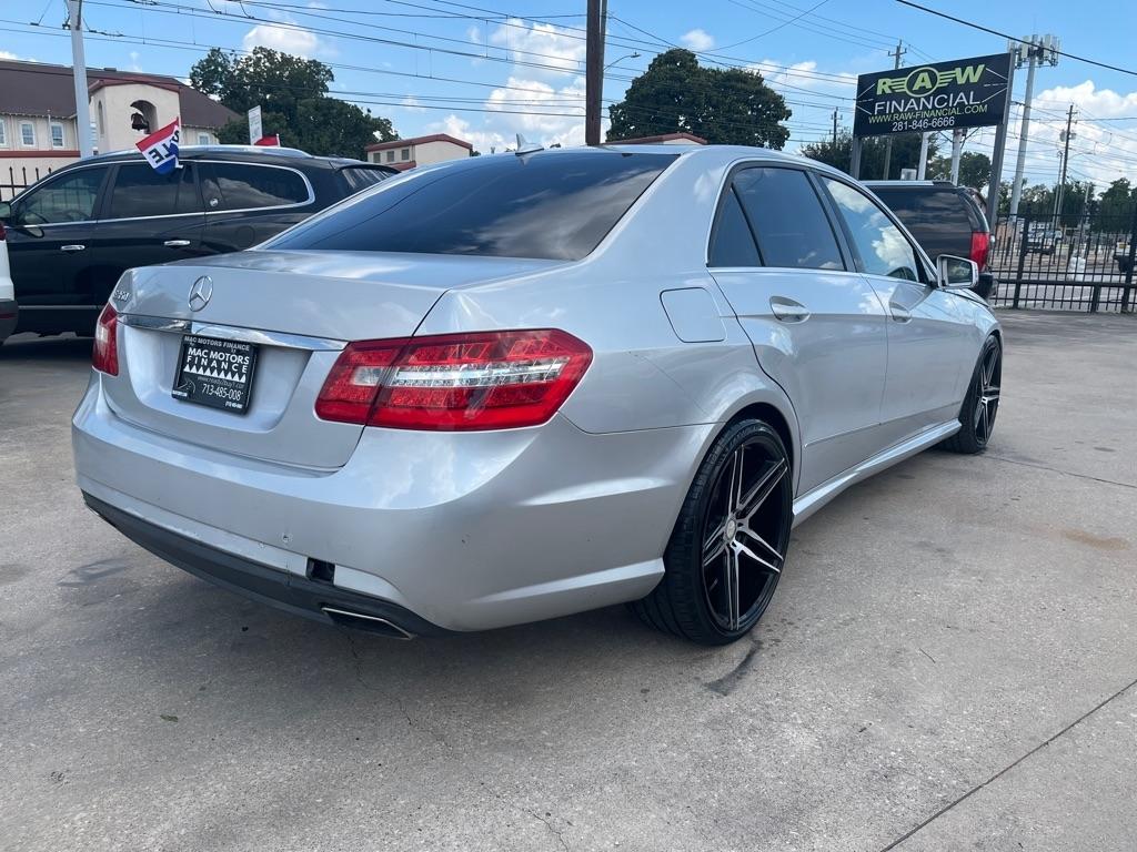Mercedes-Benz E-Class E350 Sedan 2010