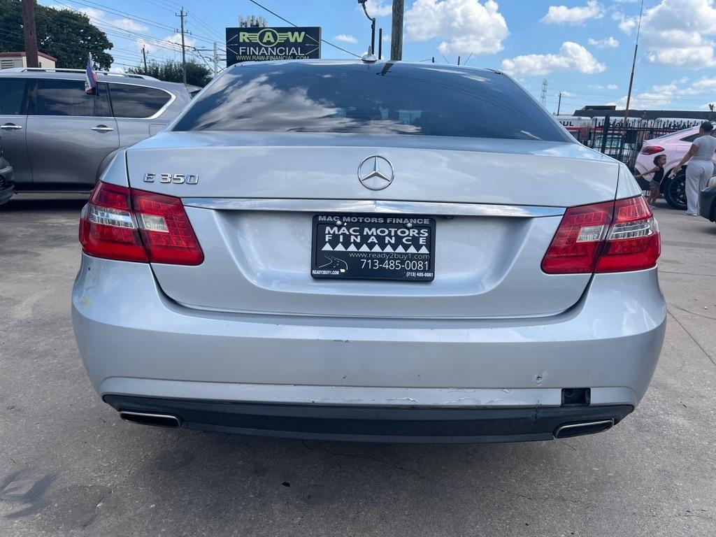 Mercedes-Benz E-Class E350 Sedan 2010