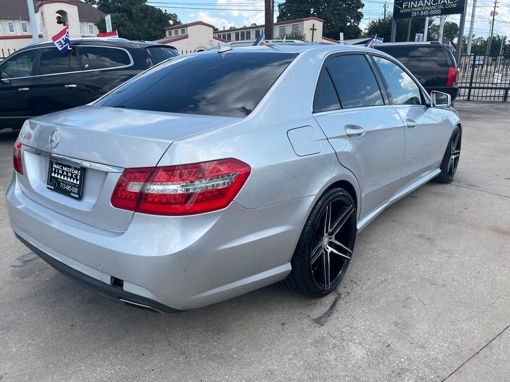 Mercedes-Benz E-Class E350 Sedan 2010