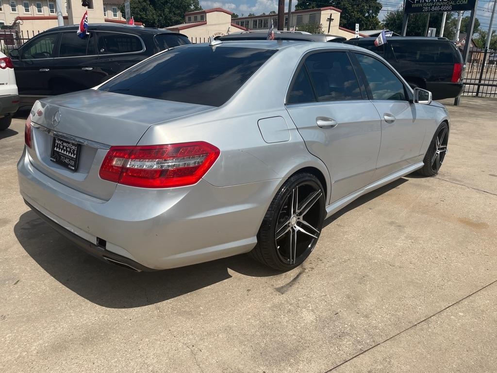 Mercedes-Benz E-Class E350 Sedan 2010