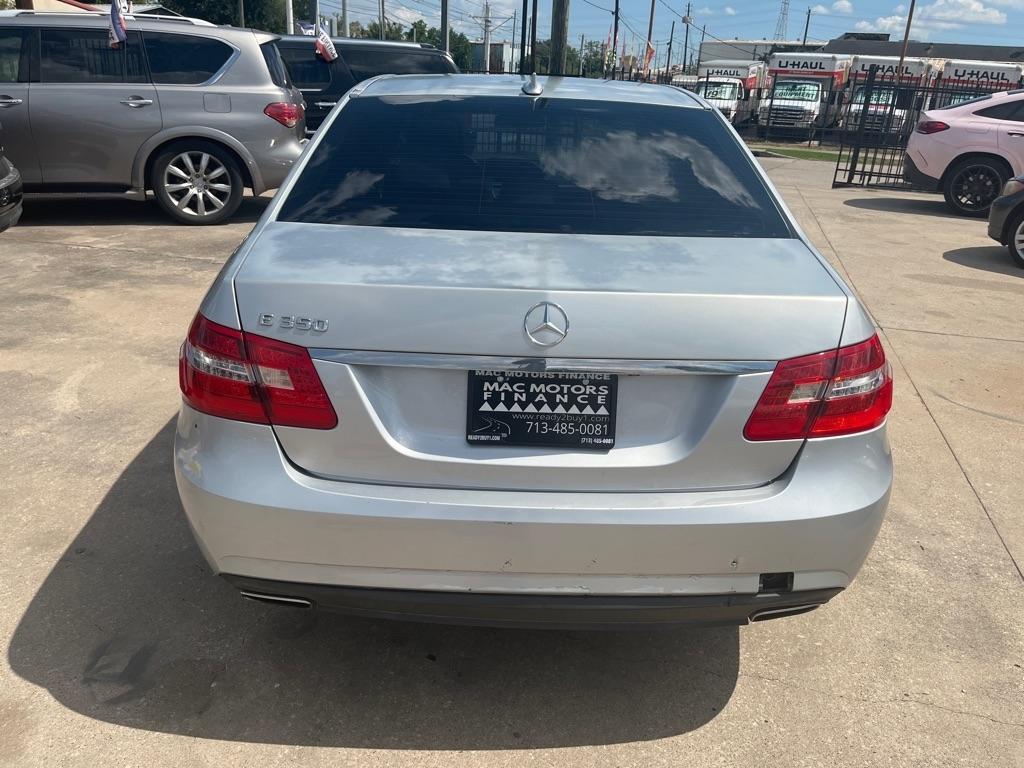 Mercedes-Benz E-Class E350 Sedan 2010