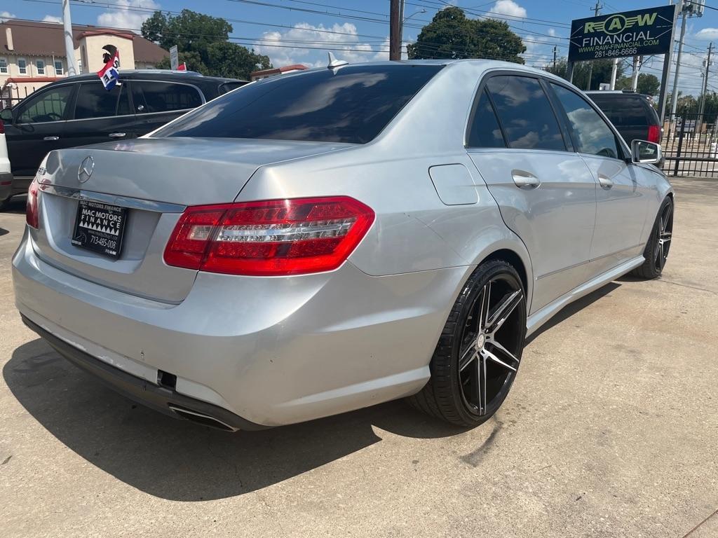 Mercedes-Benz E-Class E350 Sedan 2010