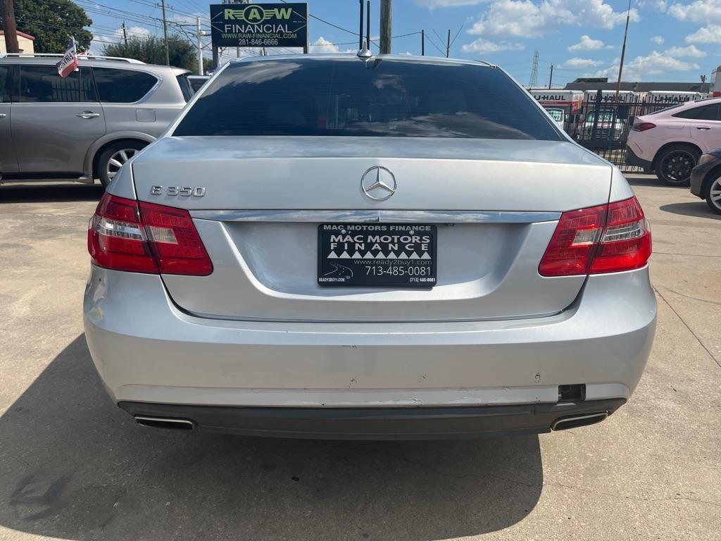 Mercedes-Benz E-Class E350 Sedan 2010