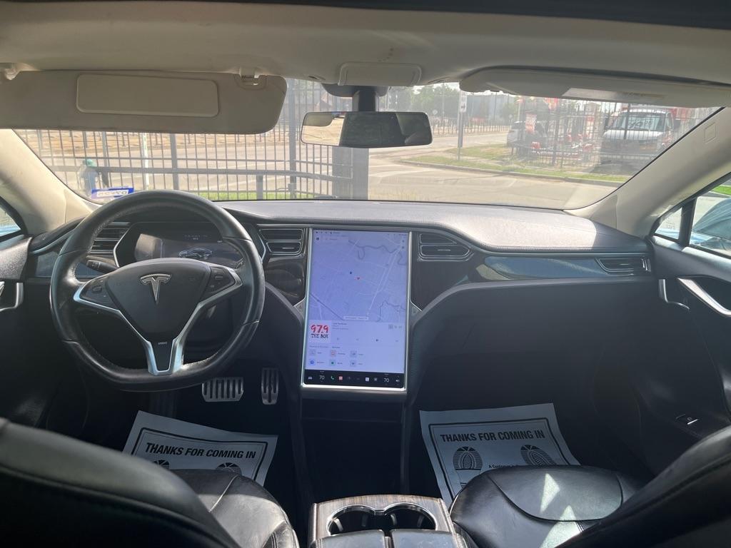 Tesla Model S Signature 2012