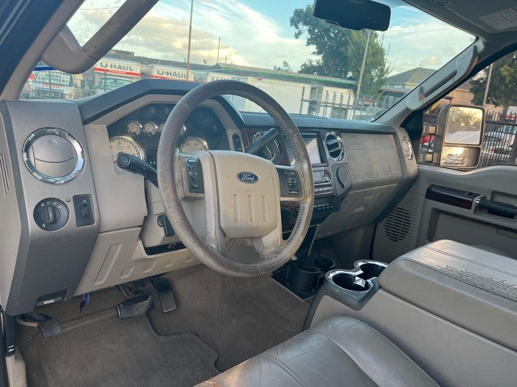 Ford F-250 SD XL Crew Cab 4WD 2008
