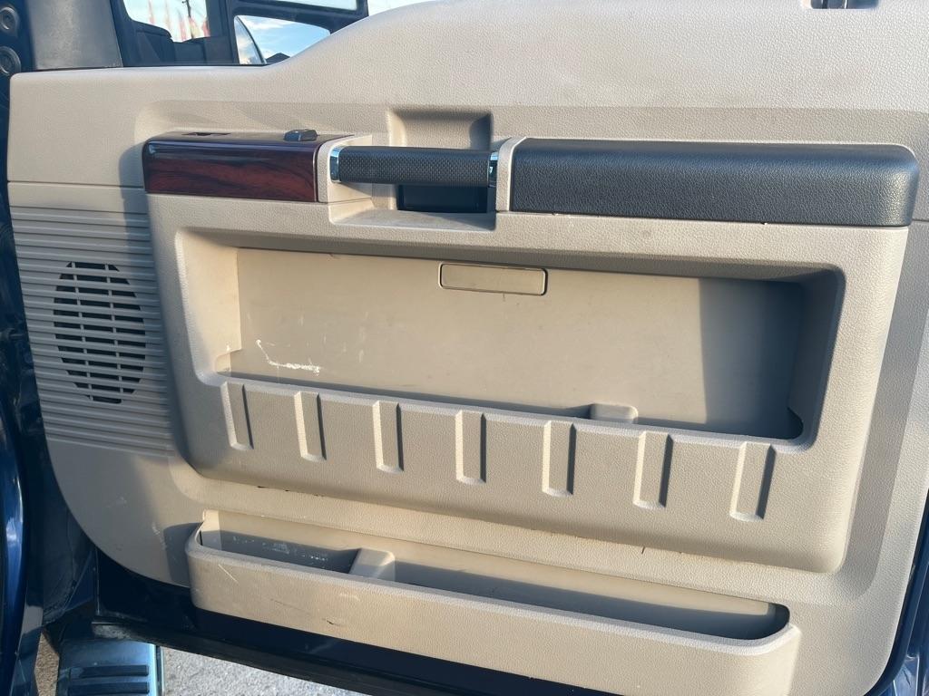 Ford F-250 SD XL Crew Cab 4WD 2008