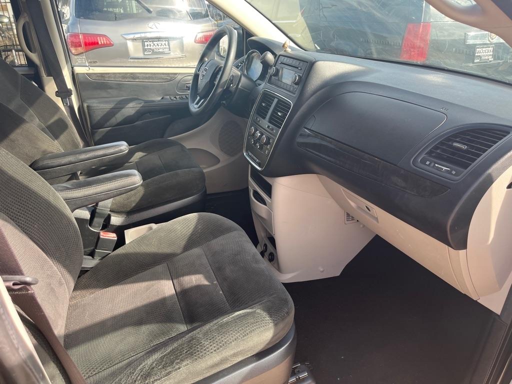 Dodge Grand Caravan SE 2016