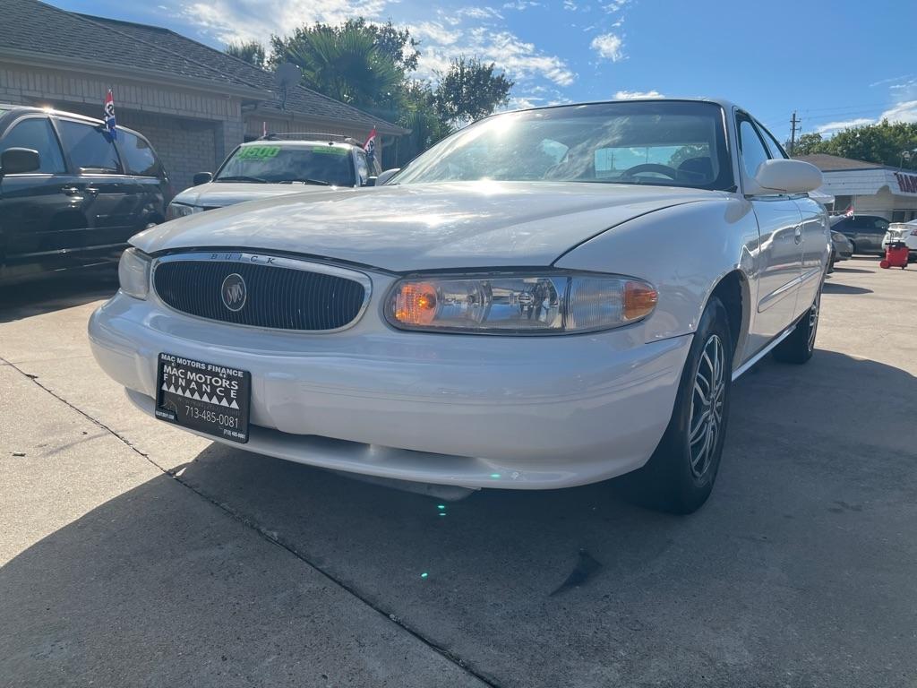 Buick Century Sedan 2005